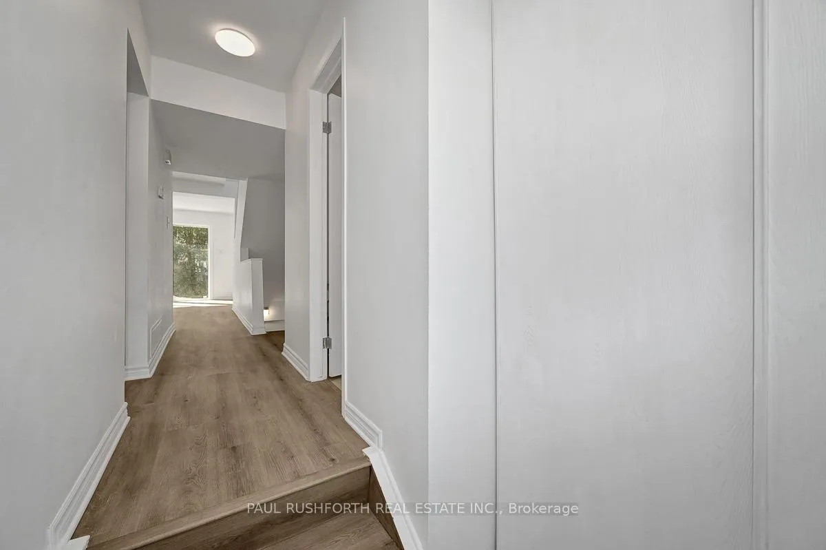 Photo 4 of 148 Bentbrook Crescent, Ottawa, Barrhaven - Heritage Park — HOMEH