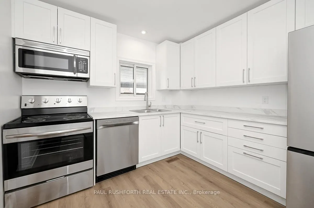 Photo 15 of 148 Bentbrook Crescent, Ottawa, Barrhaven - Heritage Park — HOMEH
