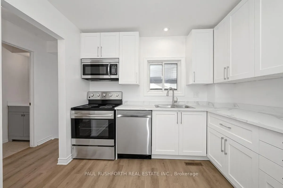 Photo 16 of 148 Bentbrook Crescent, Ottawa, Barrhaven - Heritage Park — HOMEH