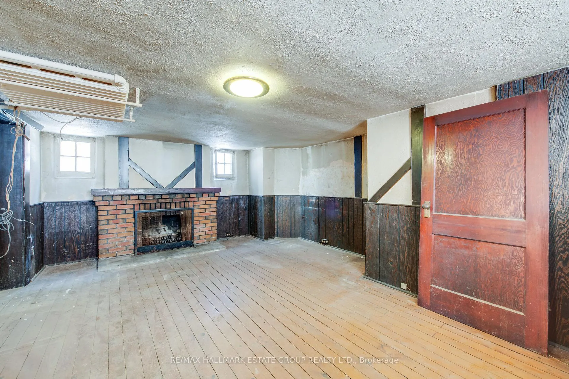 Photo 29 of 85 Kings Park Boulevard, Toronto, Danforth Village-East York — HOMEH