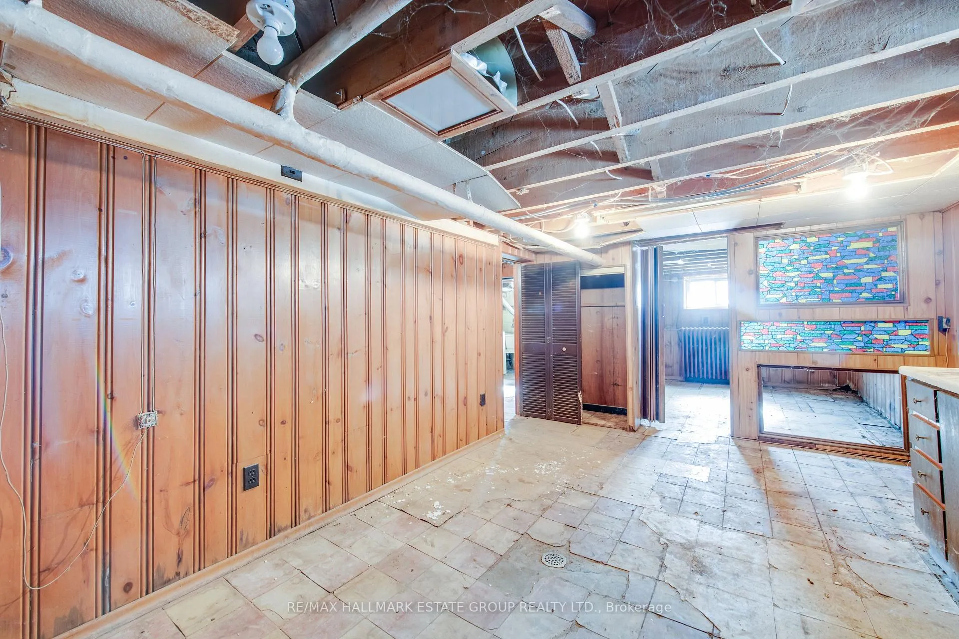 Photo 33 of 85 Kings Park Boulevard, Toronto, Danforth Village-East York — HOMEH