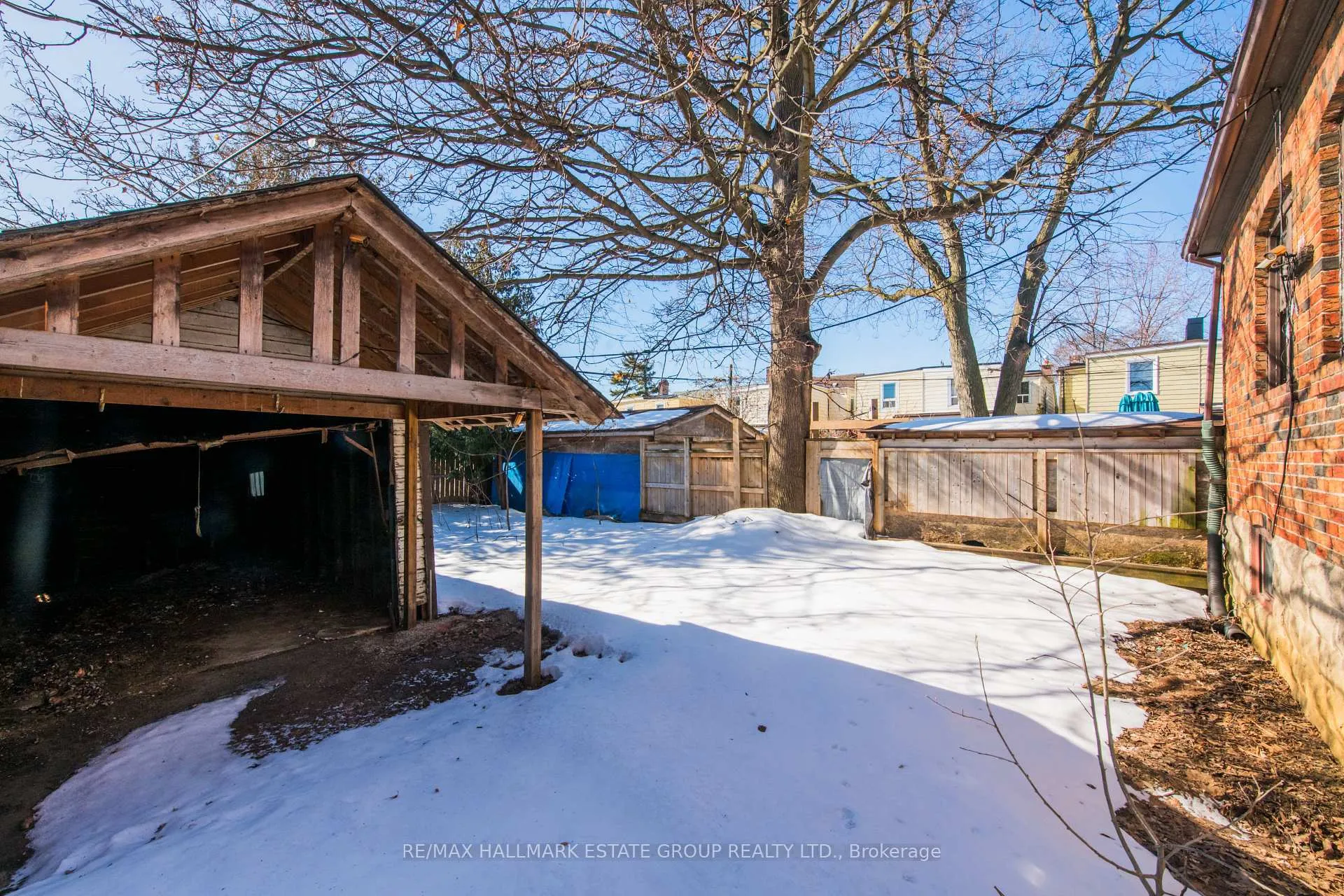 Photo 43 of 85 Kings Park Boulevard, Toronto, Danforth Village-East York — HOMEH