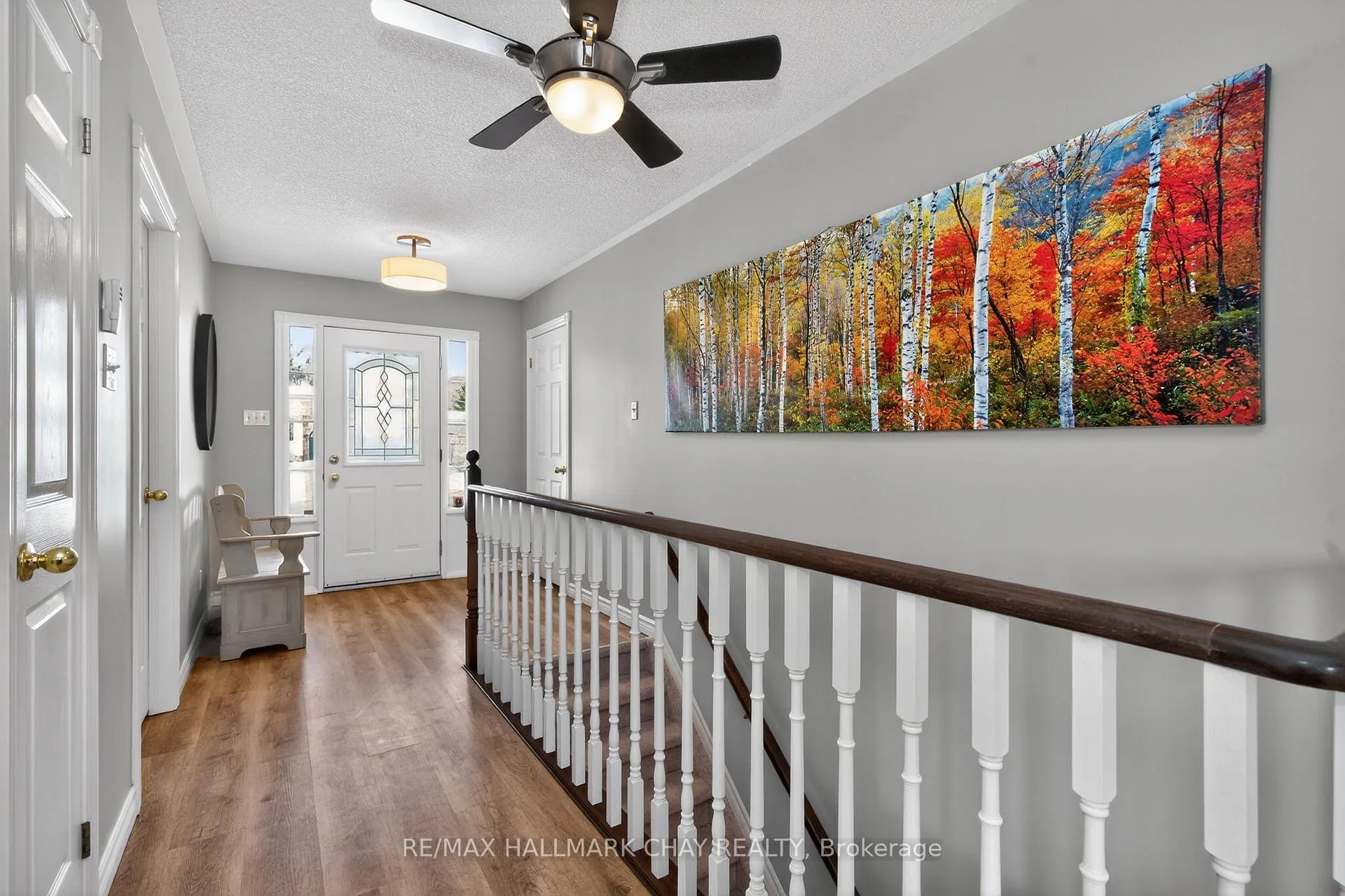 Photo 4 of 48 Marlow Circle, Springwater, Hillsdale — HOMEH