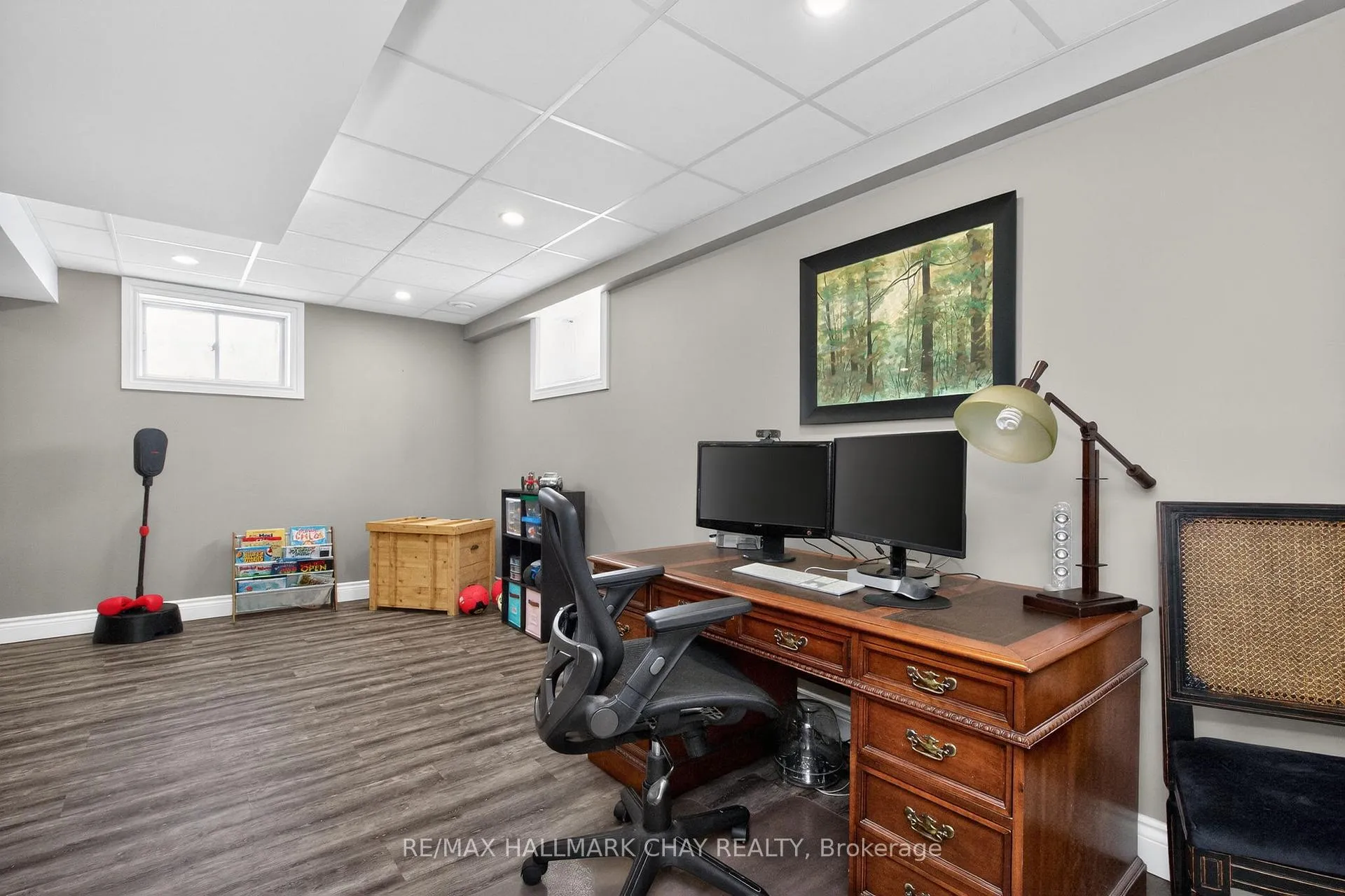 Photo 29 of 48 Marlow Circle, Springwater, Hillsdale — HOMEH