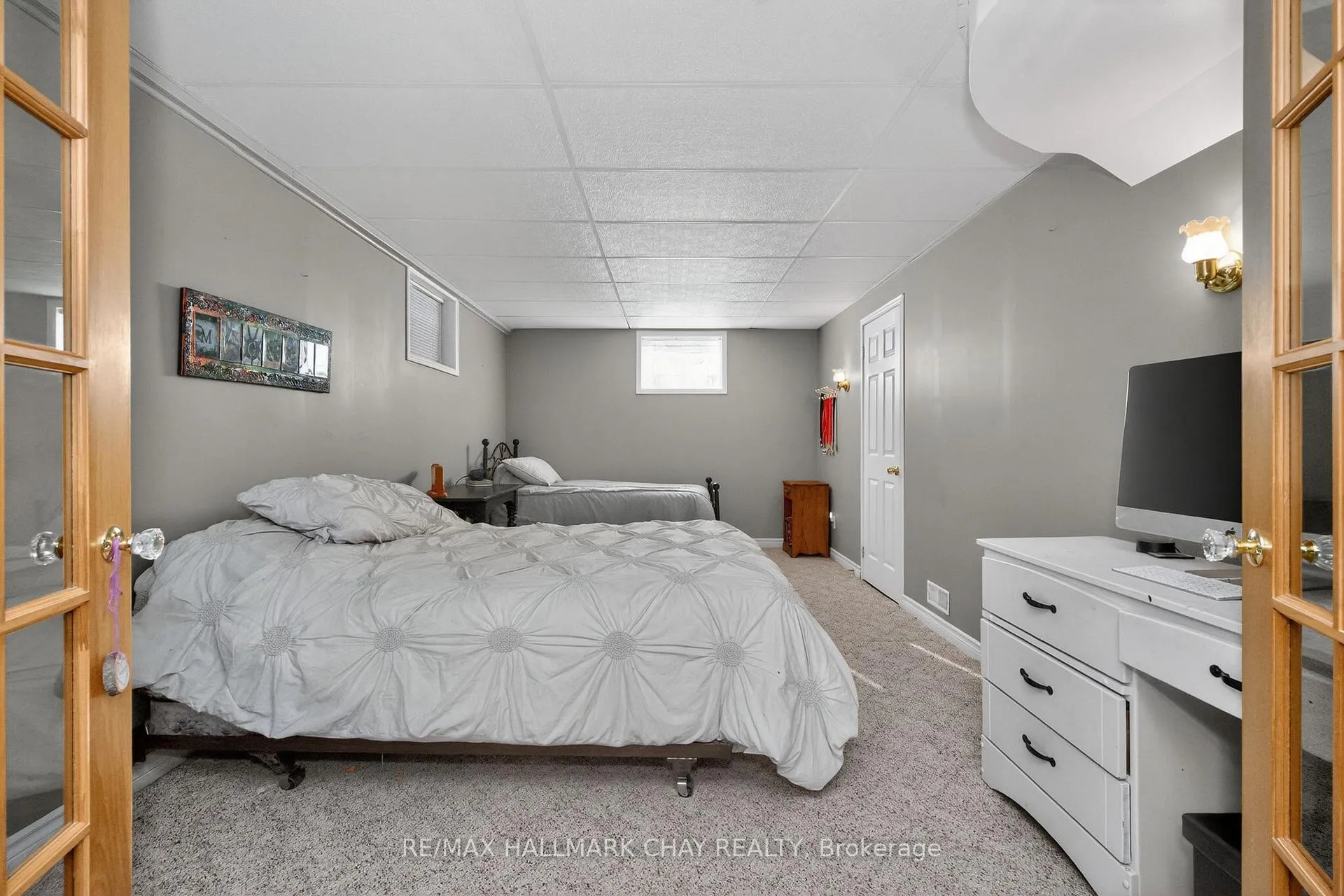 Photo 31 of 48 Marlow Circle, Springwater, Hillsdale — HOMEH