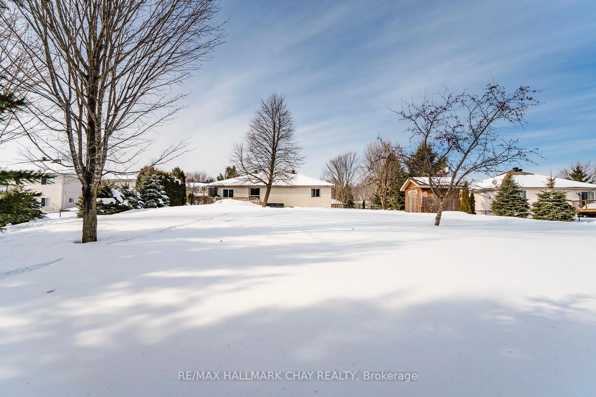 Photo 39 of 48 Marlow Circle, Springwater, Hillsdale — HOMEH