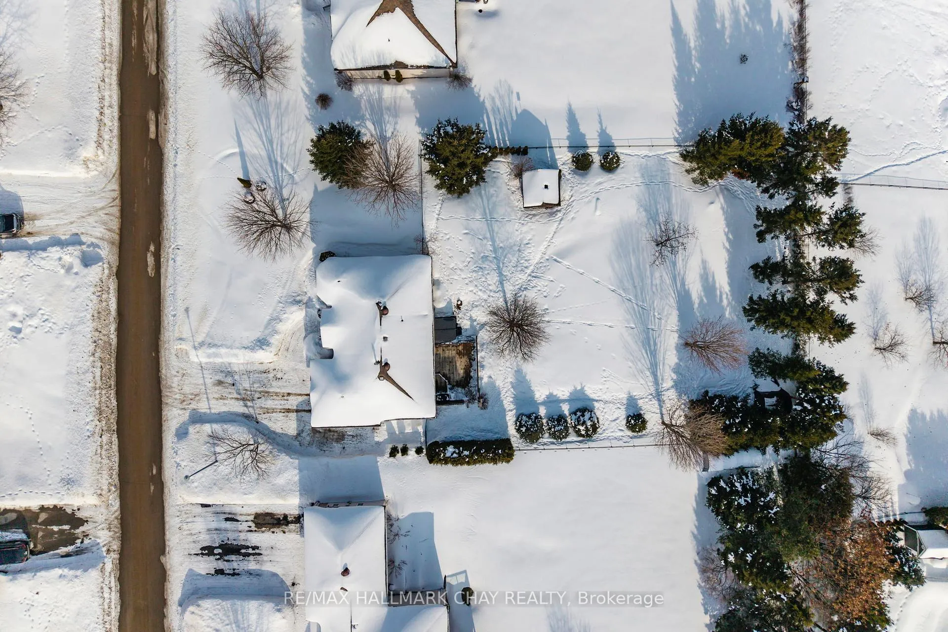 Photo 47 of 48 Marlow Circle, Springwater, Hillsdale — HOMEH