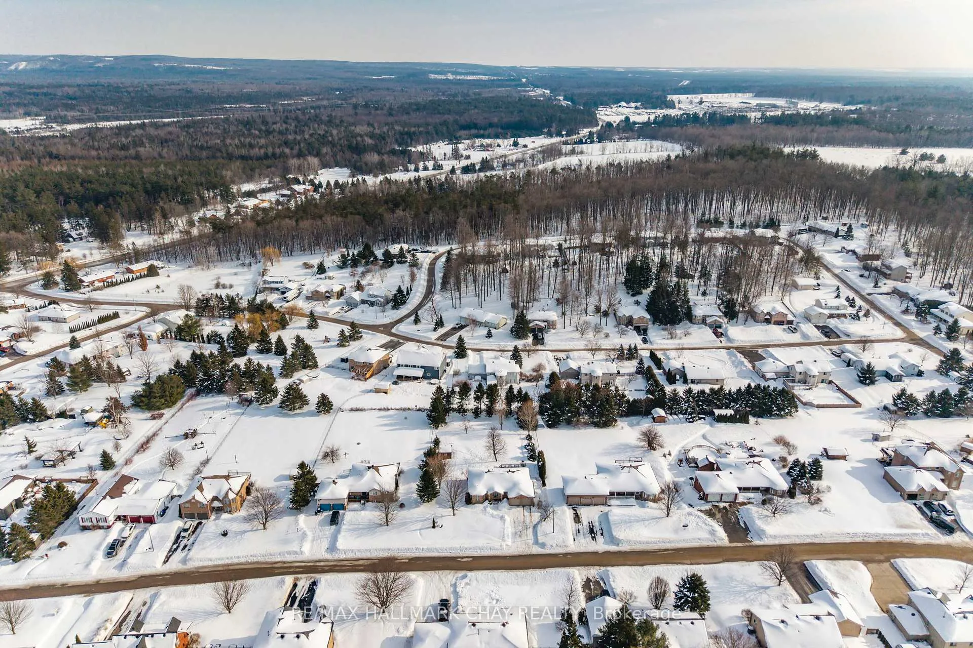 Photo 50 of 48 Marlow Circle, Springwater, Hillsdale — HOMEH