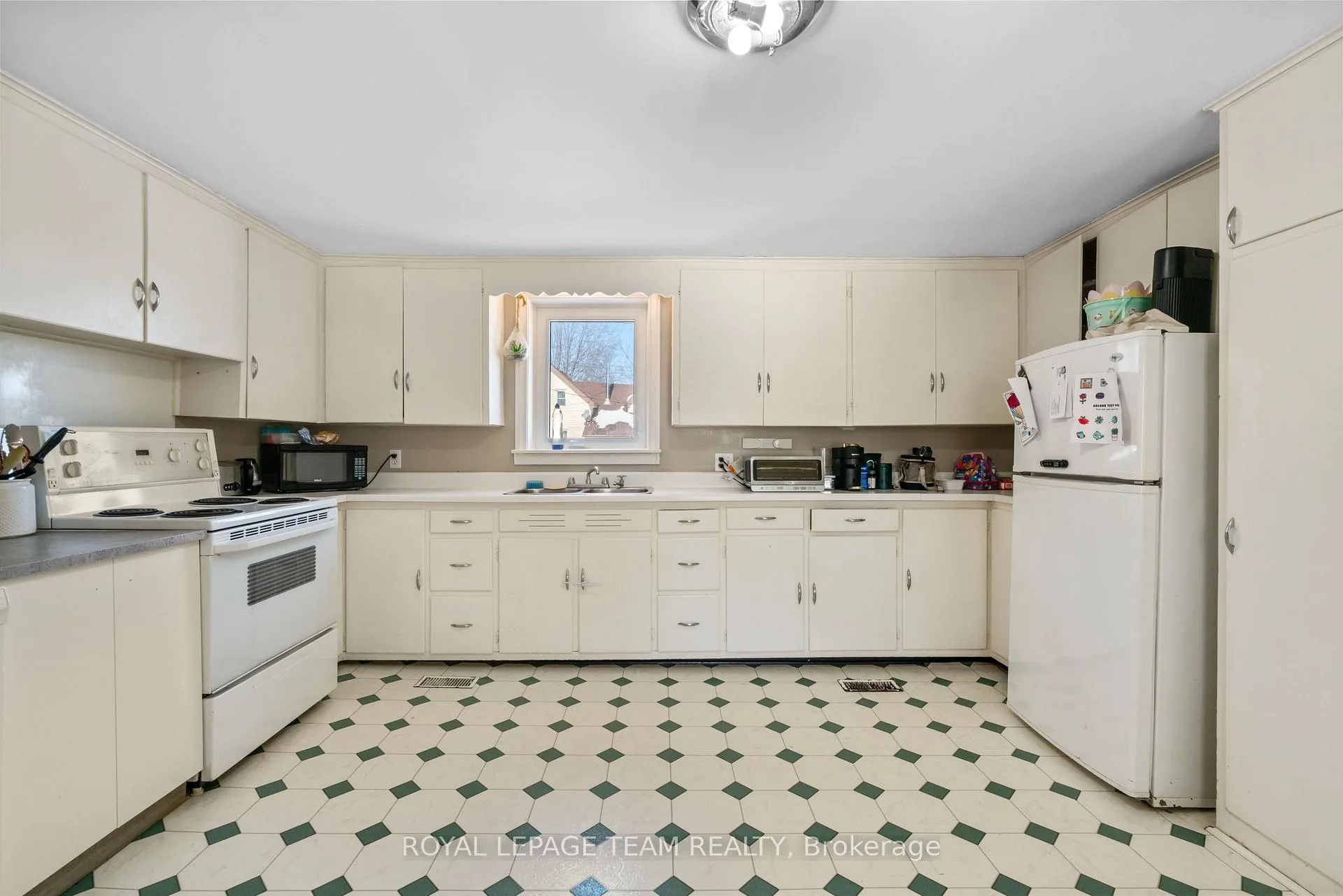 Photo 14 of 1727 Reids Mills Road, North Dundas, North Dundas (Mountain) Twp — HOMEH