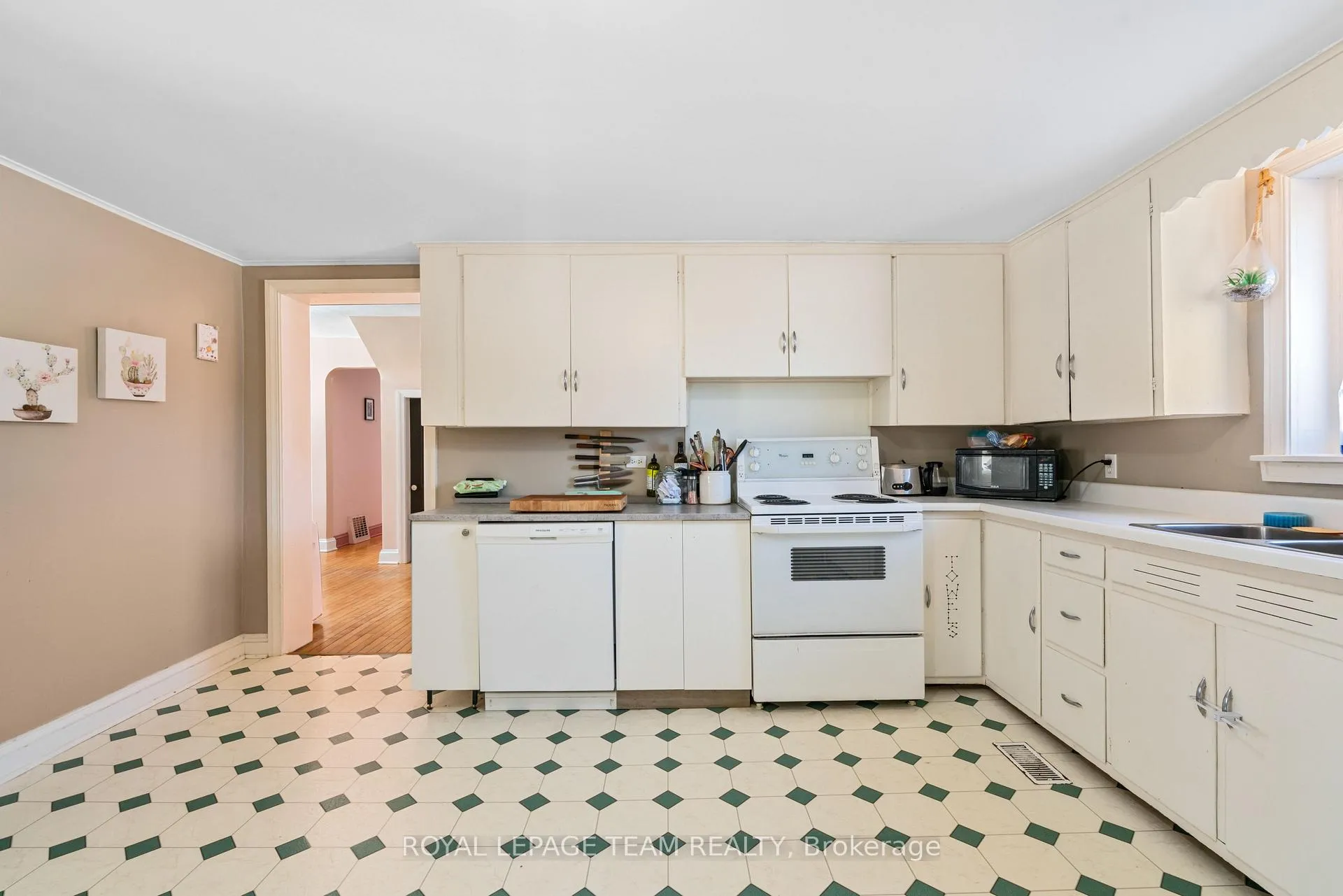 Photo 16 of 1727 Reids Mills Road, North Dundas, North Dundas (Mountain) Twp — HOMEH