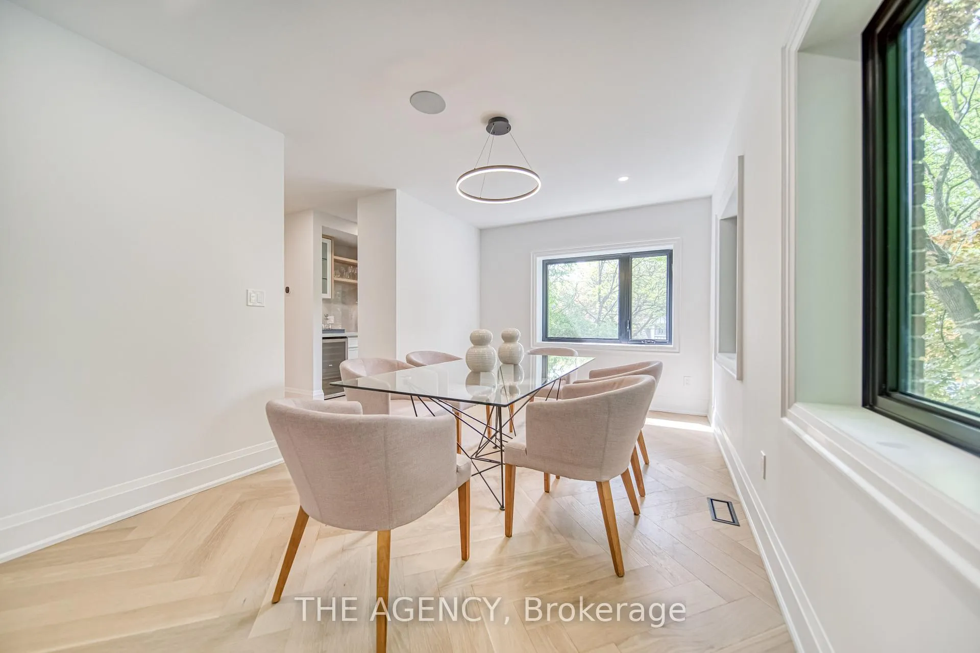 Photo 14 of 16 Duncannon Drive, Toronto, Forest Hill South — HOMEH