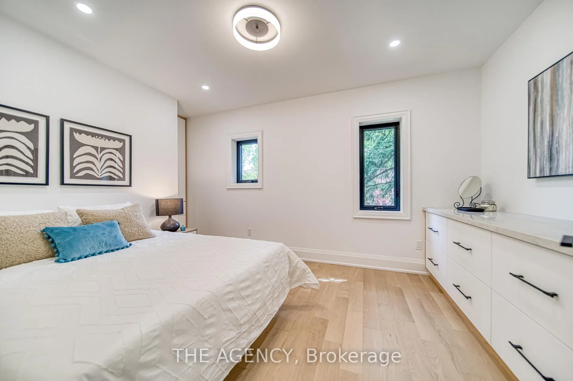 Photo 22 of 16 Duncannon Drive, Toronto, Forest Hill South — HOMEH