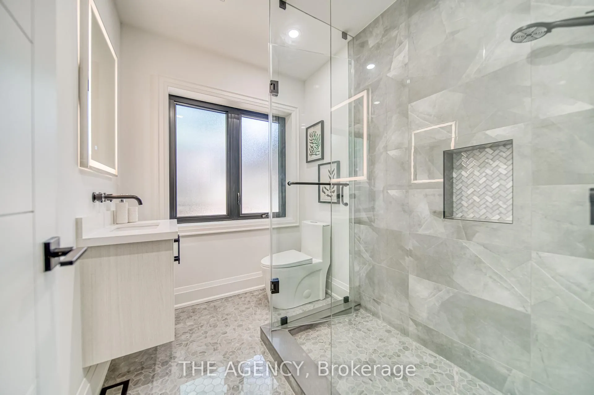 Photo 27 of 16 Duncannon Drive, Toronto, Forest Hill South — HOMEH
