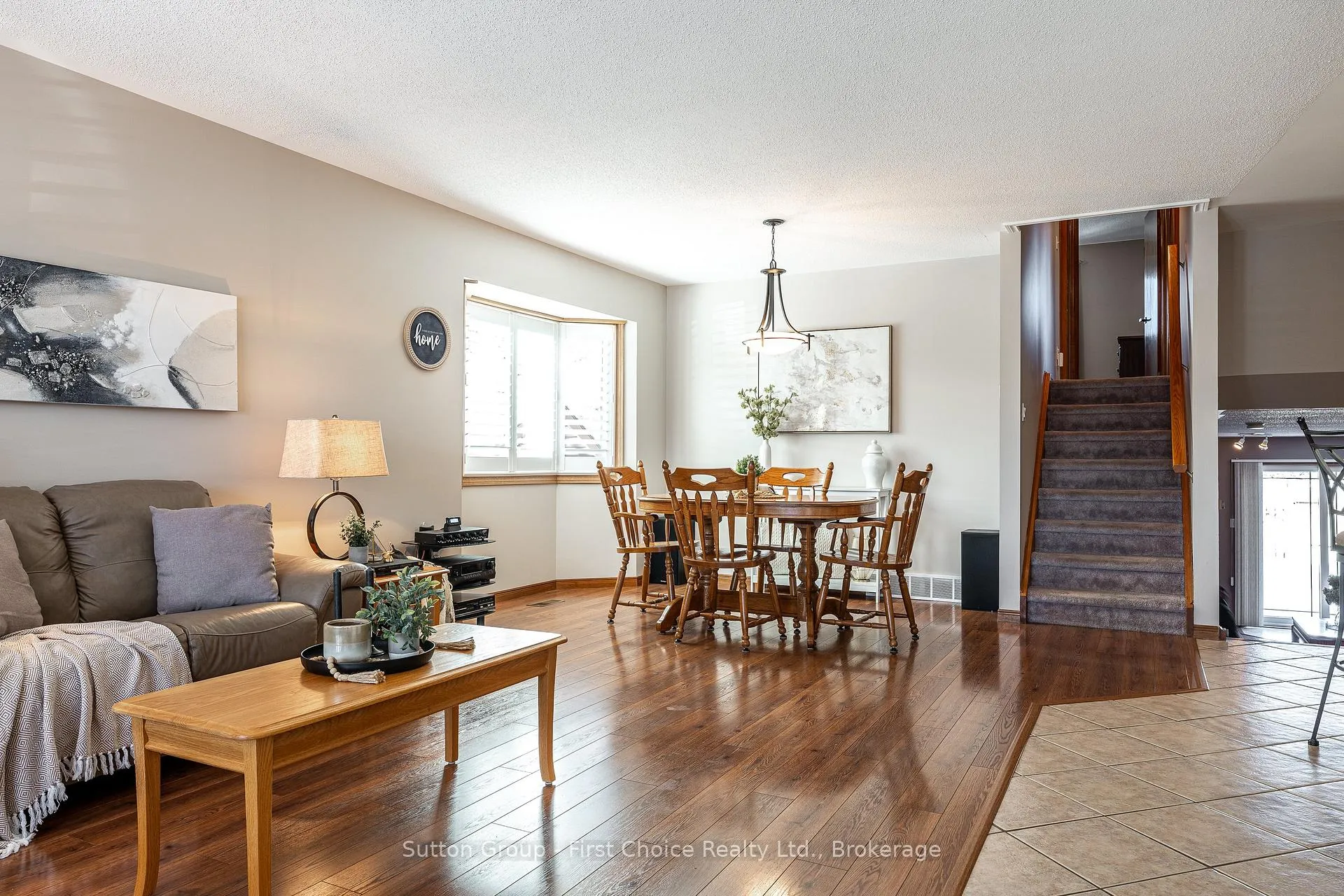 Photo 5 of 60 Bell Court, Stratford — HOMEH