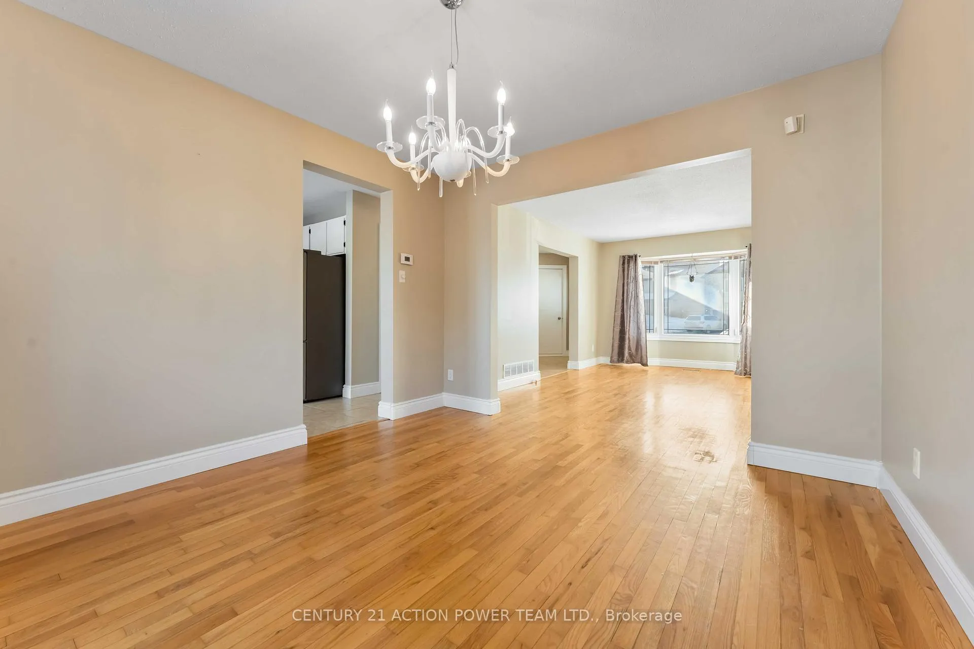 Photo 14 of Unit A, 1936 Longman Crescent, Ottawa, Chateauneuf — HOMEH