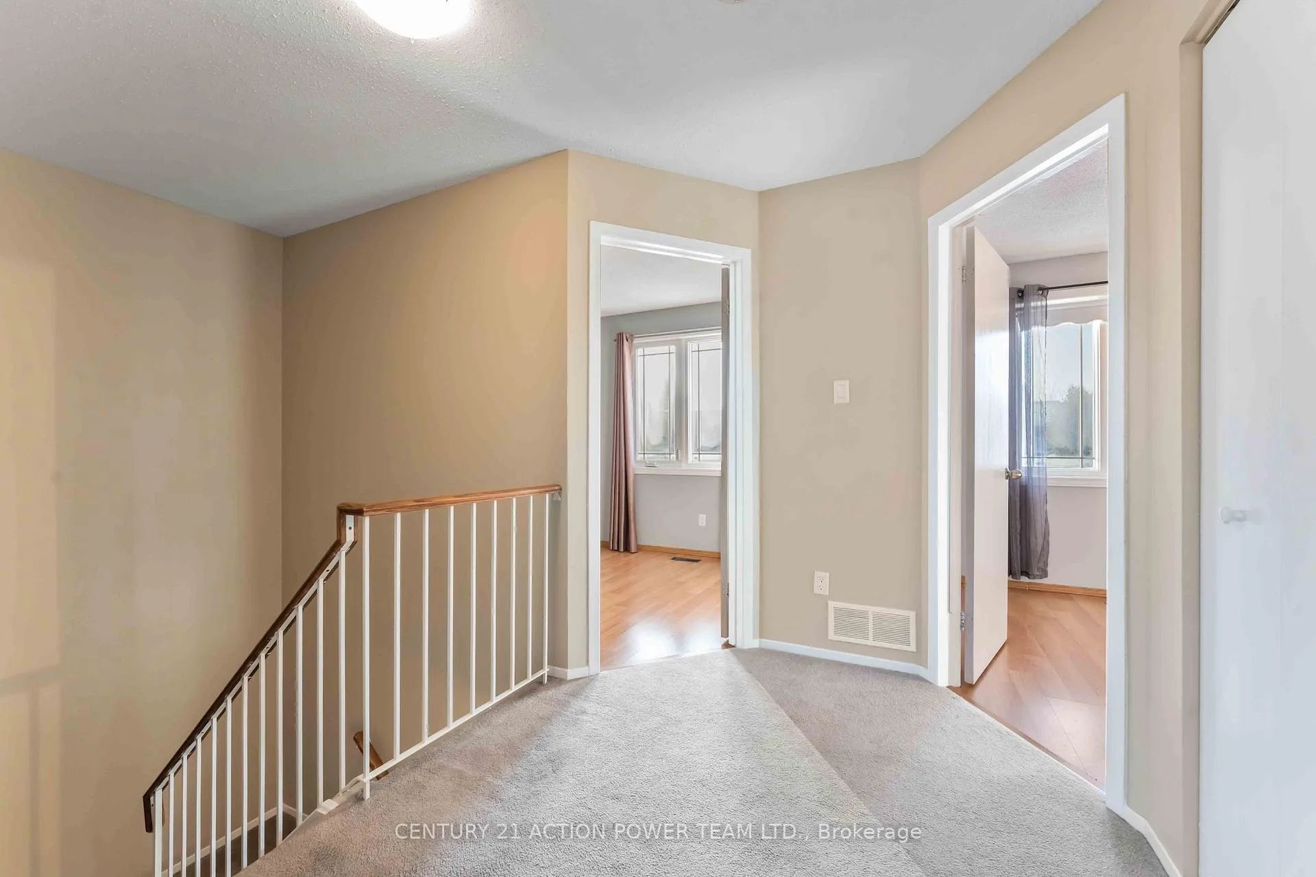 Photo 19 of Unit A, 1936 Longman Crescent, Ottawa, Chateauneuf — HOMEH