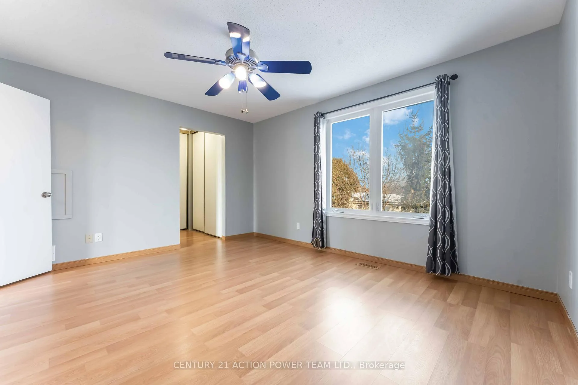 Photo 21 of Unit A, 1936 Longman Crescent, Ottawa, Chateauneuf — HOMEH