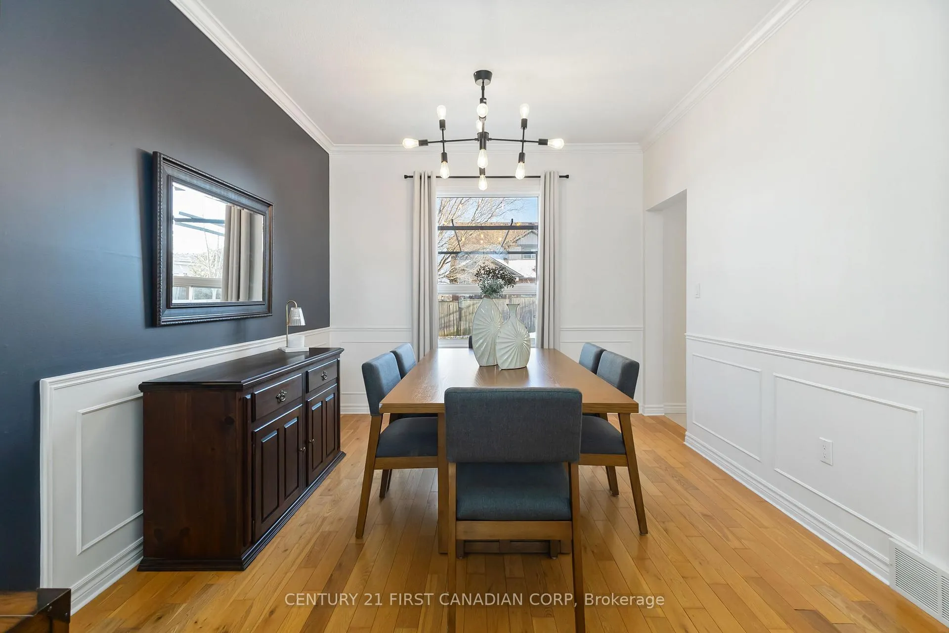Photo 6 of 1 Watson Crescent, Central Elgin, Rural Central Elgin — HOMEH