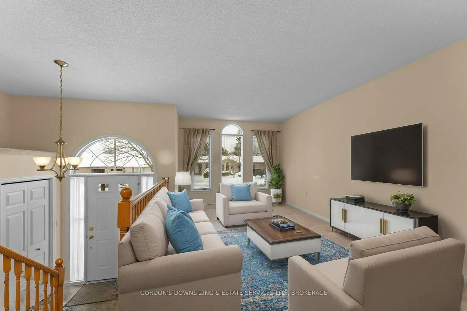Photo 5 of 1112 Featherstone Court, Kingston, City Southwest — HOMEH