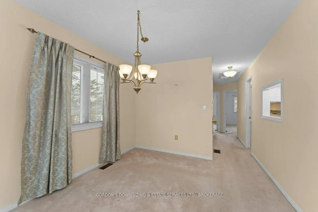 Photo 10 of 1112 Featherstone Court, Kingston, City Southwest — HOMEH