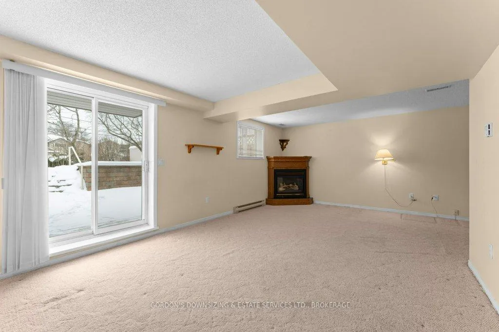 Photo 30 of 1112 Featherstone Court, Kingston, City Southwest — HOMEH
