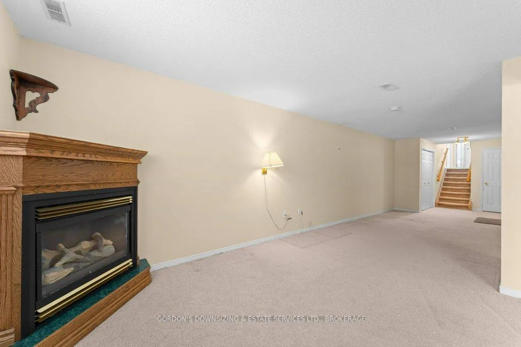 Photo 31 of 1112 Featherstone Court, Kingston, City Southwest — HOMEH