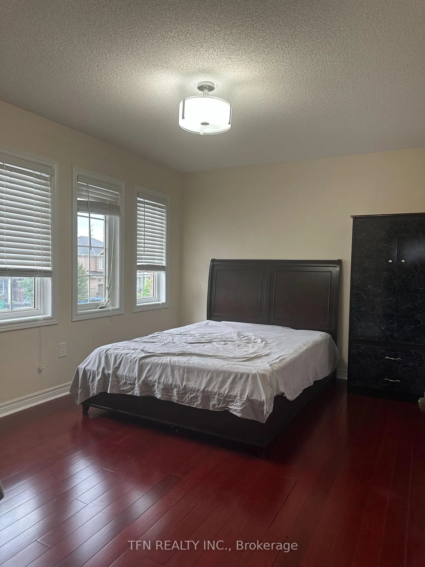 Photo 12 of 12 Whitepoppy Drive N, Brampton, Northwest Brampton — HOMEH