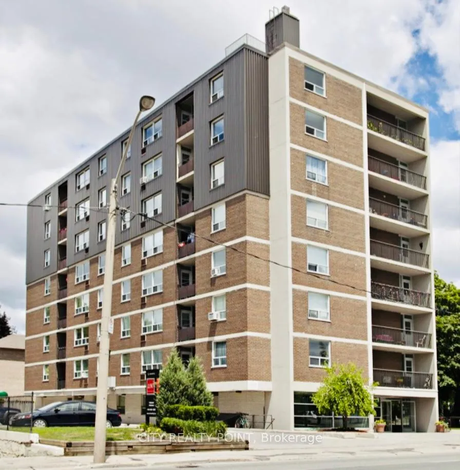 Photo 10 of Unit 704, 490 Eglinton Avenue E, Toronto, Mount Pleasant East — HOMEH