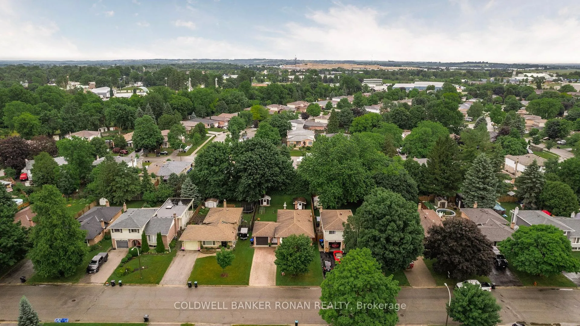 Photo 40 of 39 Mitchell Avenue, New Tecumseth, Alliston — HOMEH