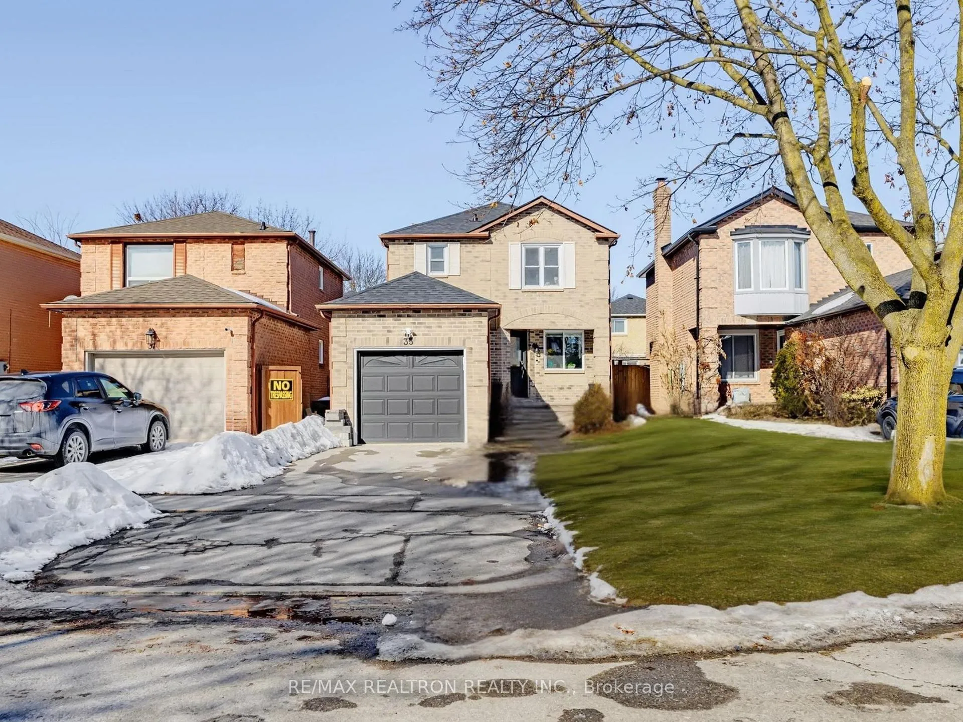 Photo 1 of 35 Carnelly Crescent, Ajax, Central West — HOMEH
