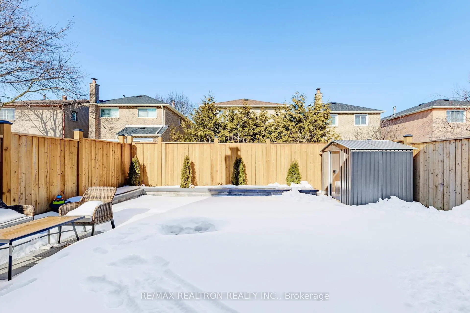 Photo 32 of 35 Carnelly Crescent, Ajax, Central West — HOMEH