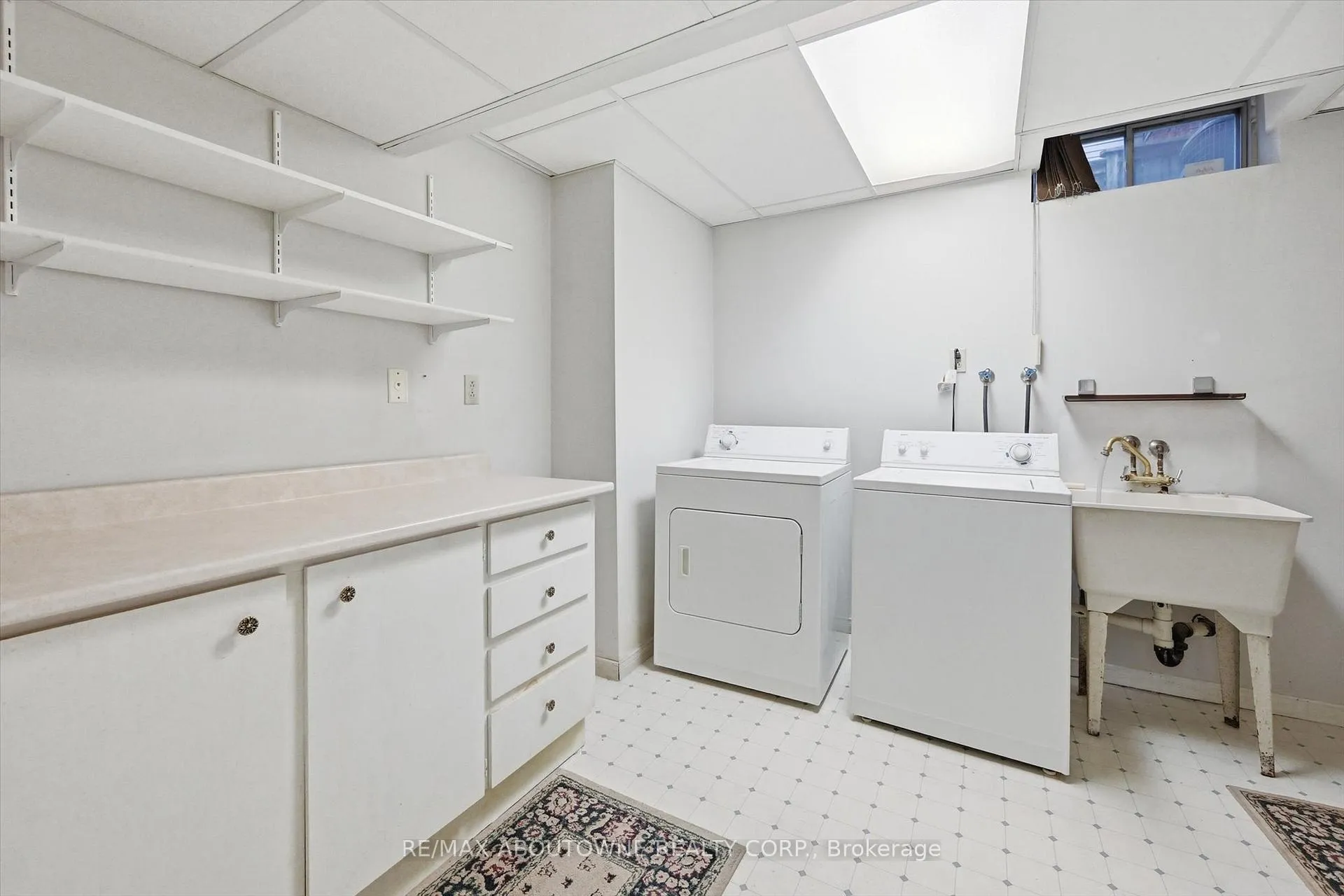 Photo 38 of 2115 Upland Drive, Burlington, Headon — HOMEH