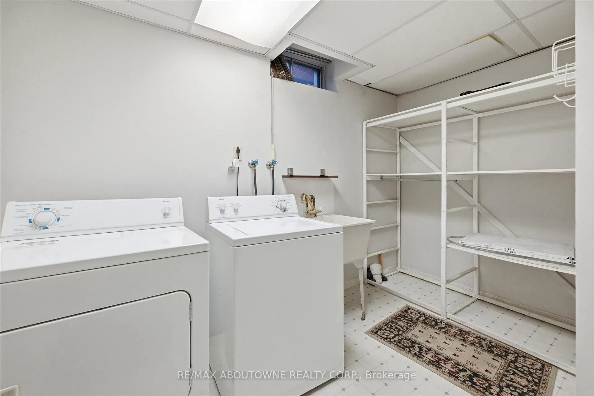 Photo 39 of 2115 Upland Drive, Burlington, Headon — HOMEH