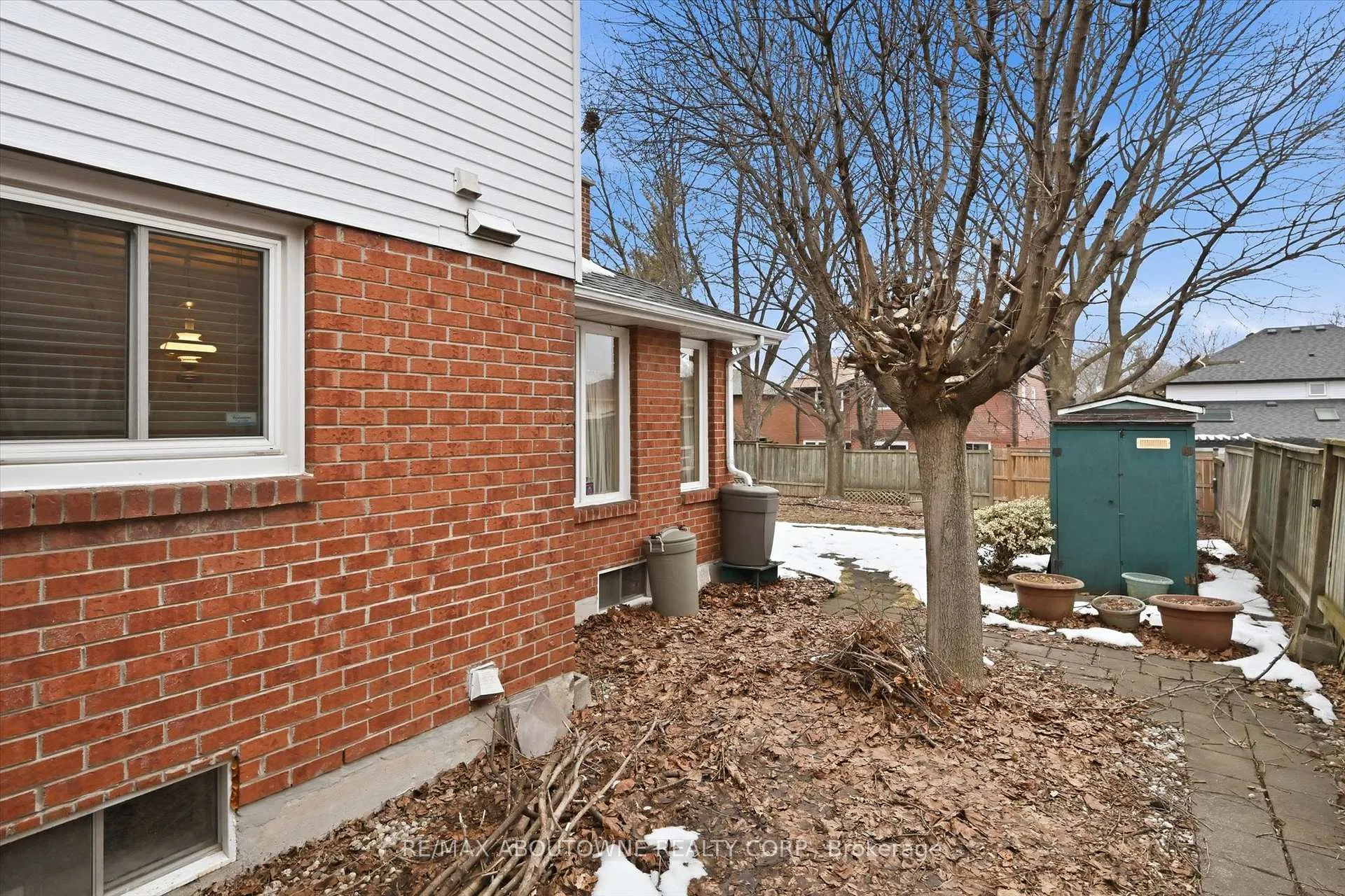 Photo 41 of 2115 Upland Drive, Burlington, Headon — HOMEH