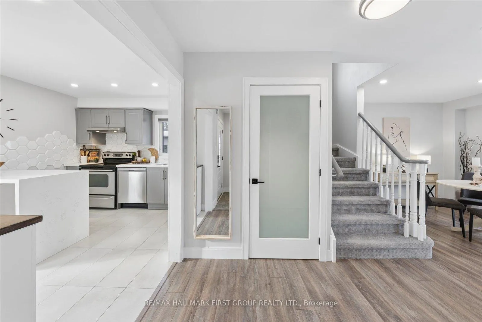 Photo 5 of 101 Natanya Boulevard, Georgina, Keswick North — HOMEH