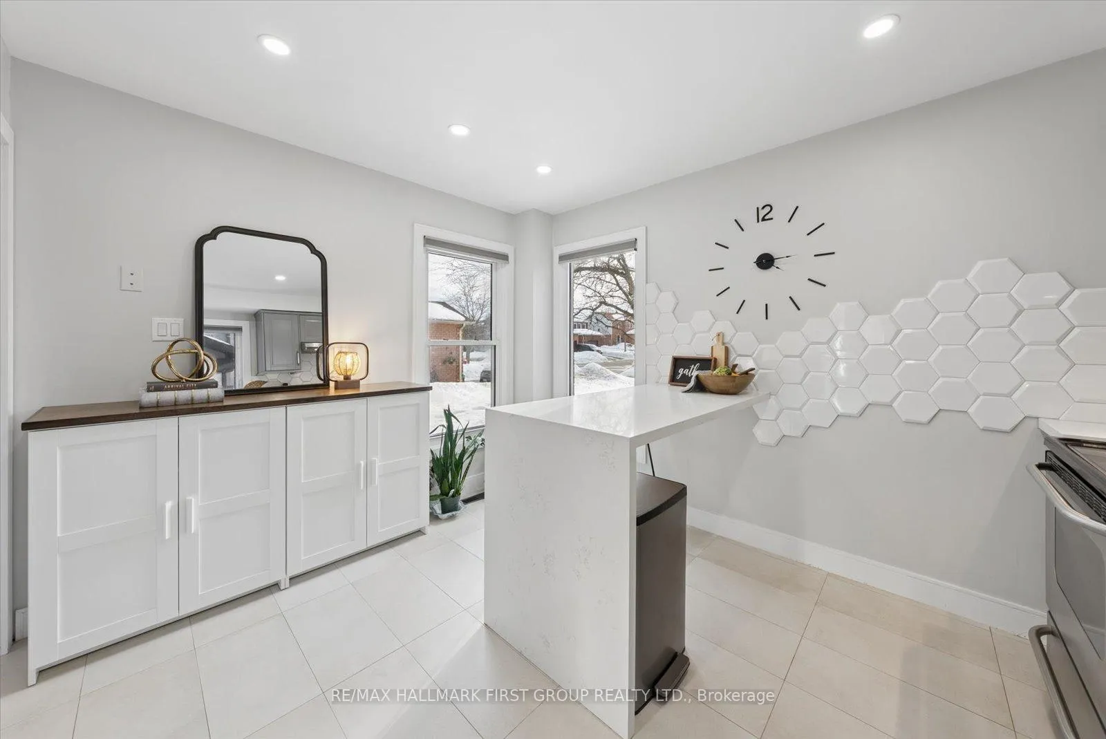 Photo 15 of 101 Natanya Boulevard, Georgina, Keswick North — HOMEH