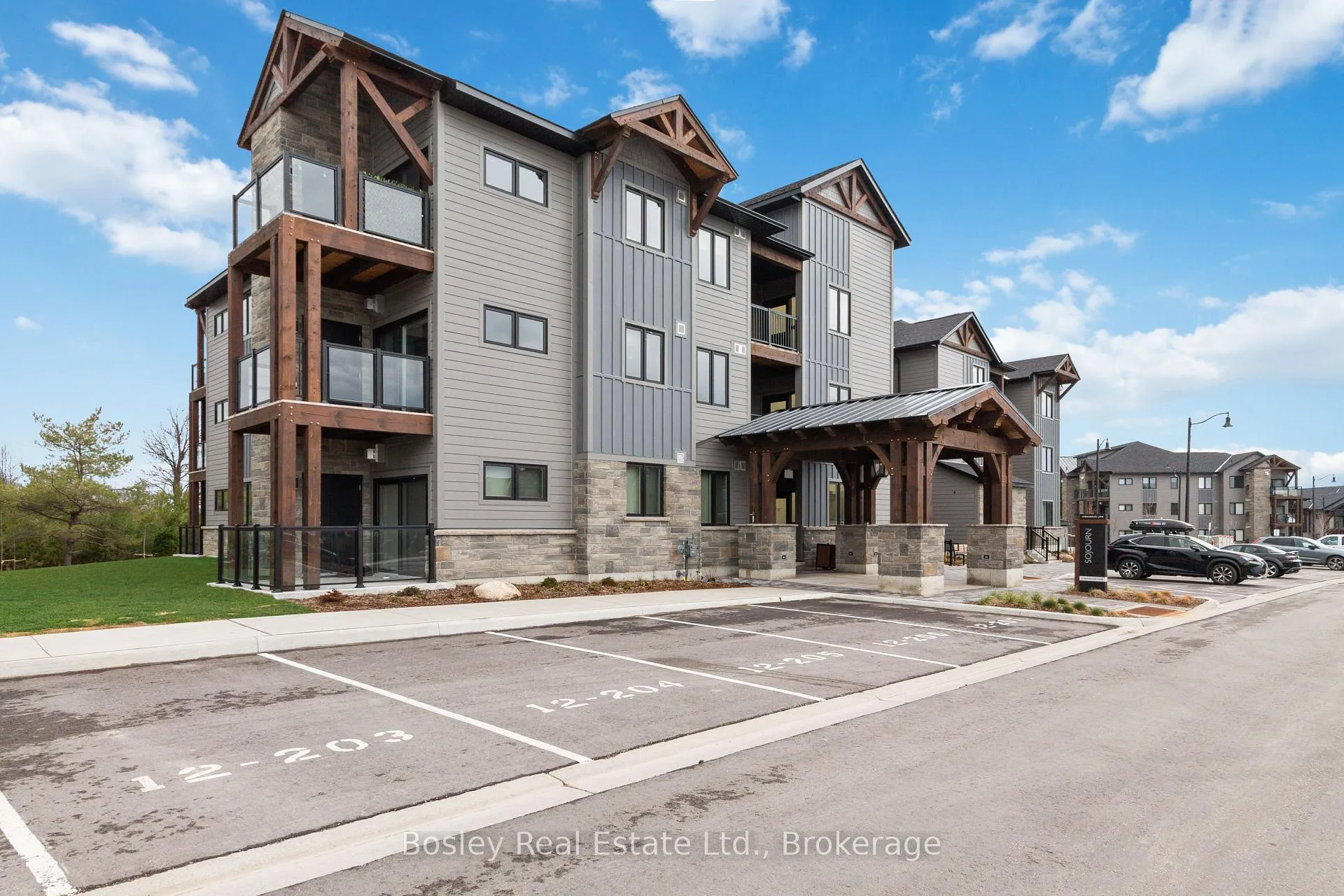 Photo 1 of Unit 307, 12 Beausoleil Lane, Blue Mountains — HOMEH