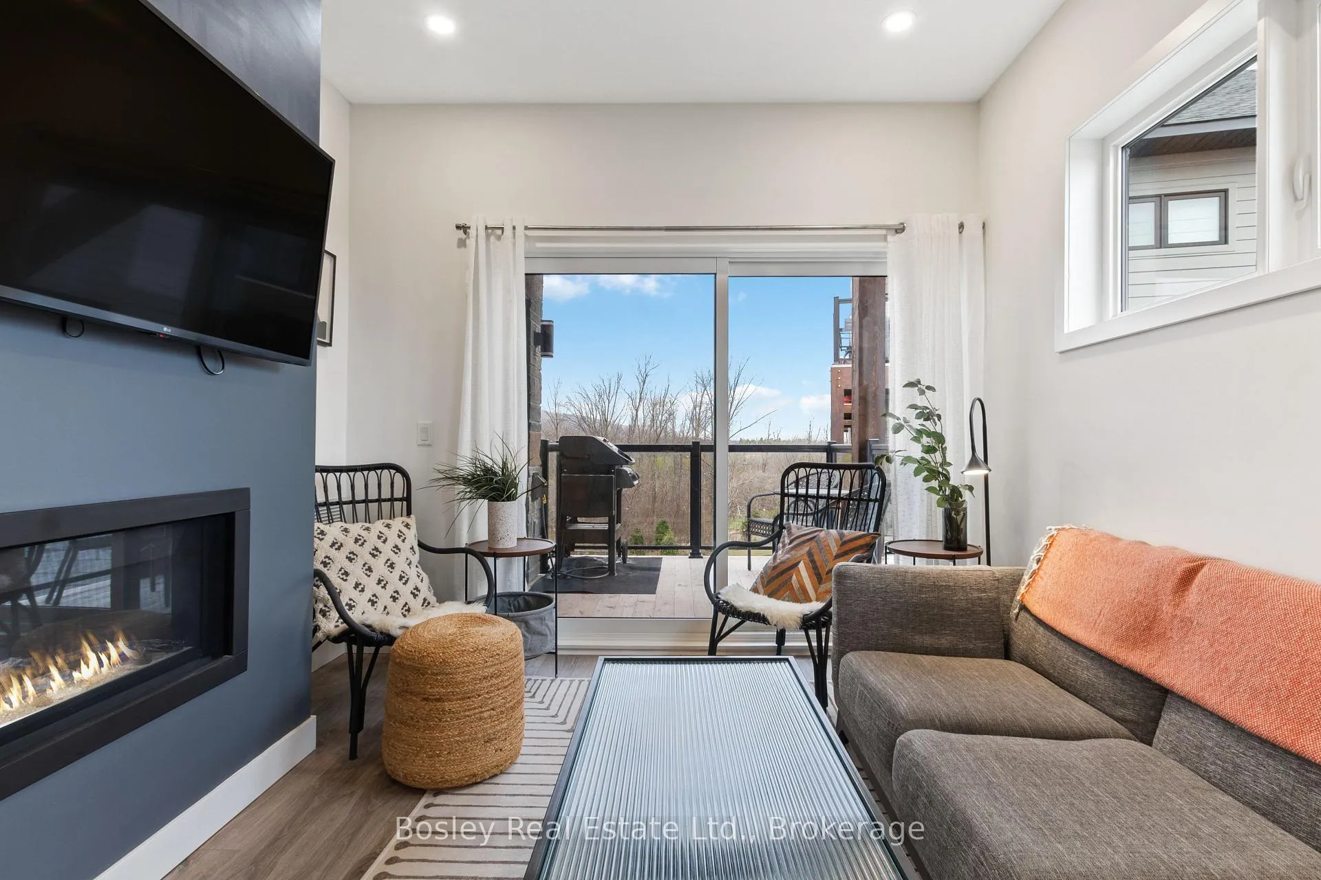 Photo 25 of Unit 307, 12 Beausoleil Lane, Blue Mountains — HOMEH