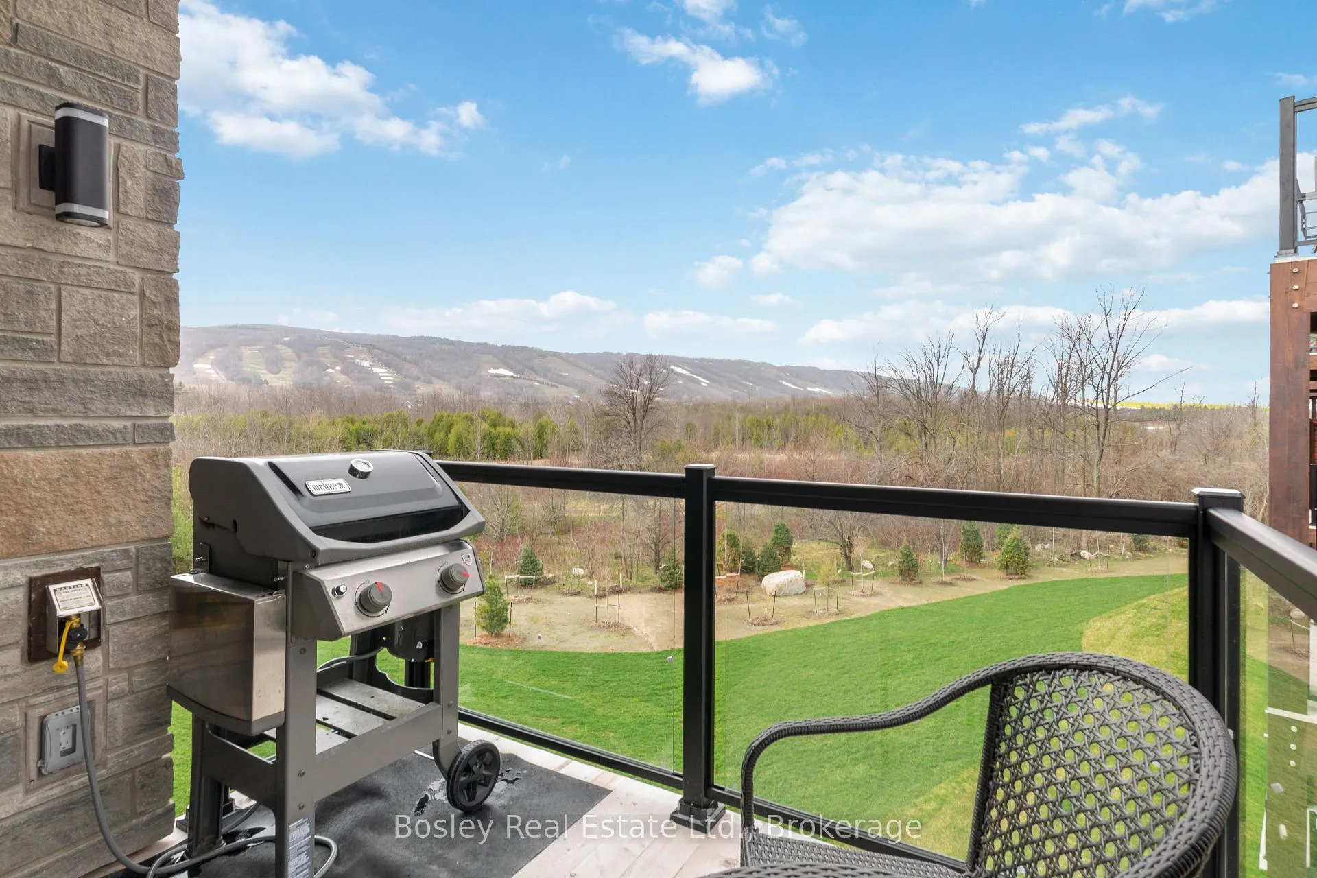 Photo 35 of Unit 307, 12 Beausoleil Lane, Blue Mountains — HOMEH