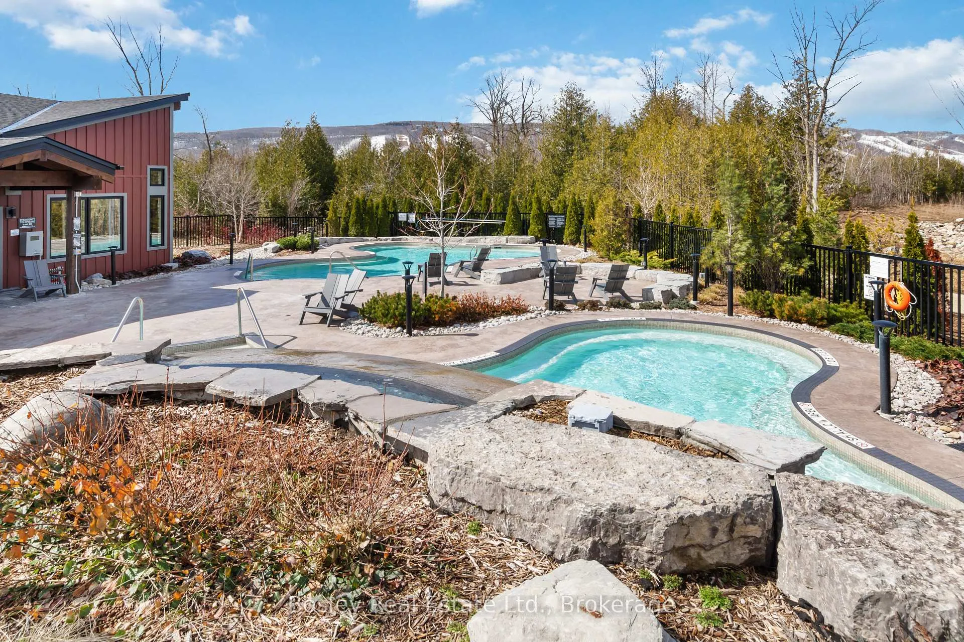 Photo 37 of Unit 307, 12 Beausoleil Lane, Blue Mountains — HOMEH