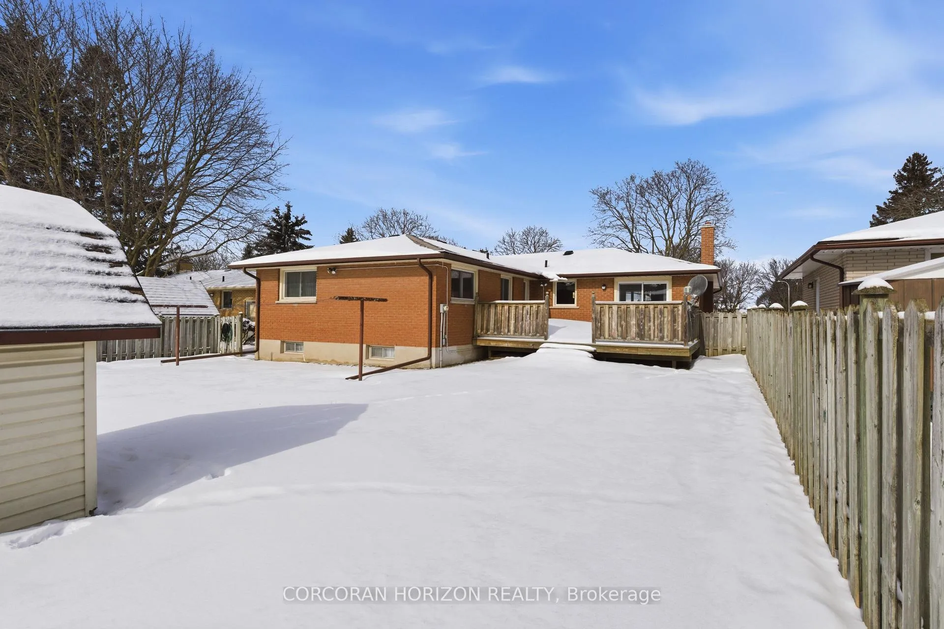 Photo 40 of 15 Confederation Drive, Kitchener — HOMEH