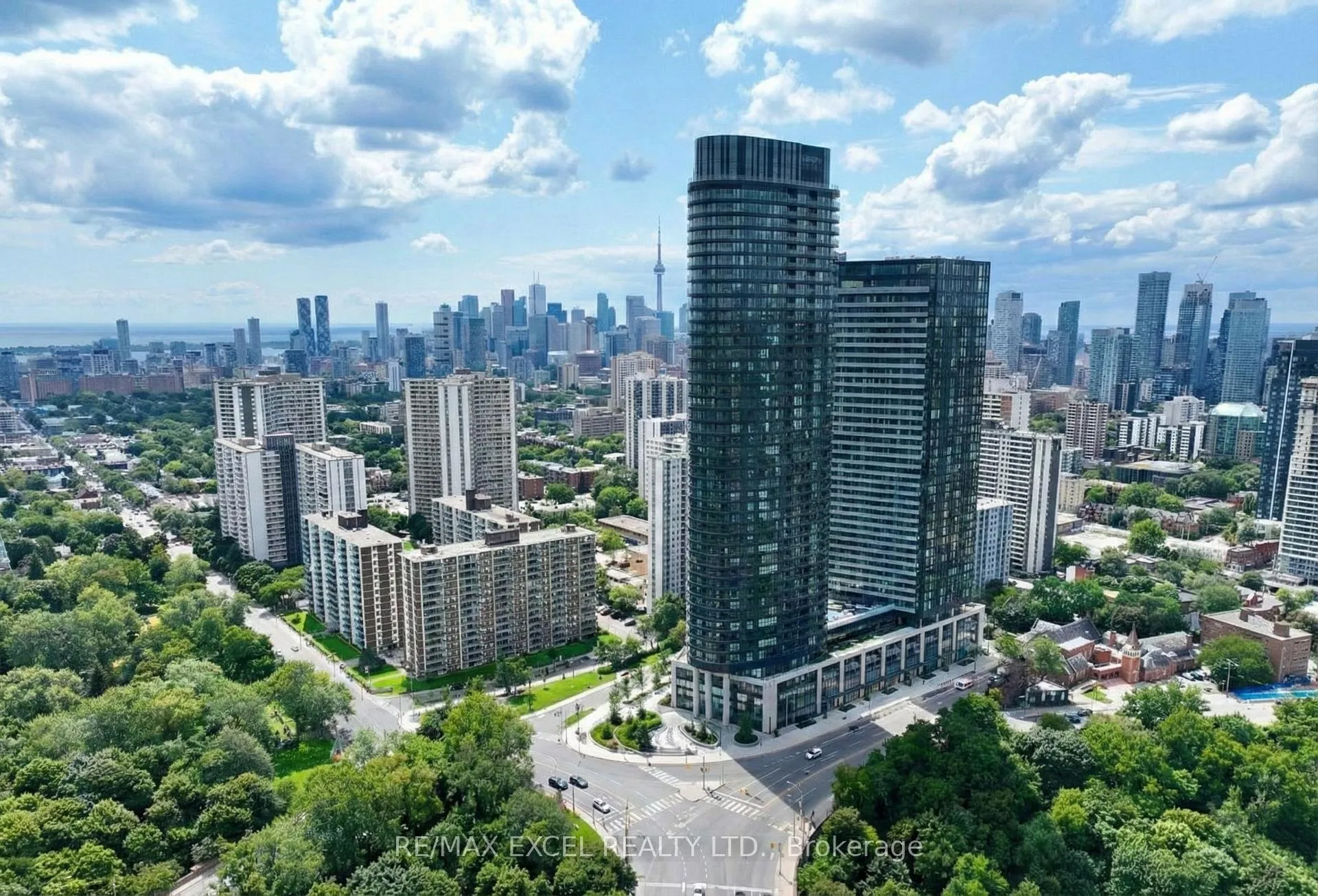 Photo 1 of Unit 1720, 585 Bloor Street E, Toronto, North St. James Town — HOMEH