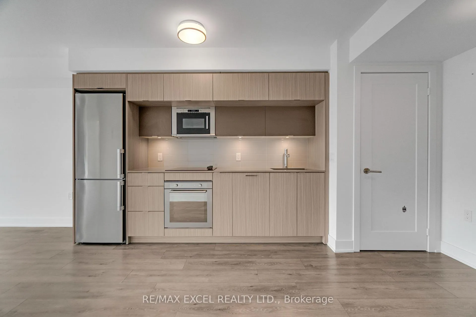 Photo 8 of Unit 1720, 585 Bloor Street E, Toronto, North St. James Town — HOMEH