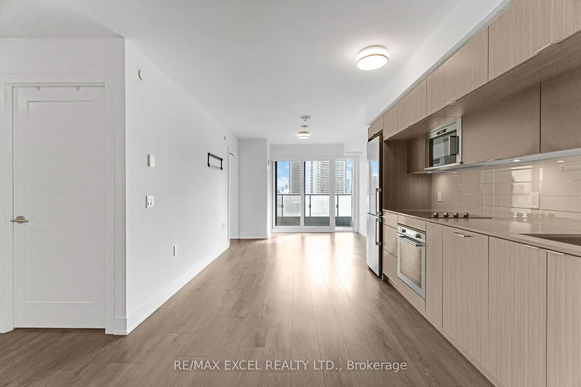 Photo 9 of Unit 1720, 585 Bloor Street E, Toronto, North St. James Town — HOMEH