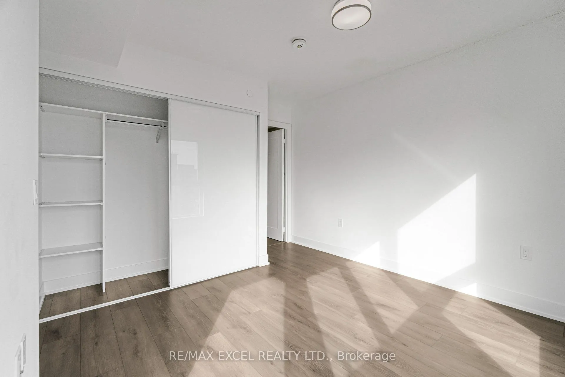 Photo 18 of Unit 1720, 585 Bloor Street E, Toronto, North St. James Town — HOMEH