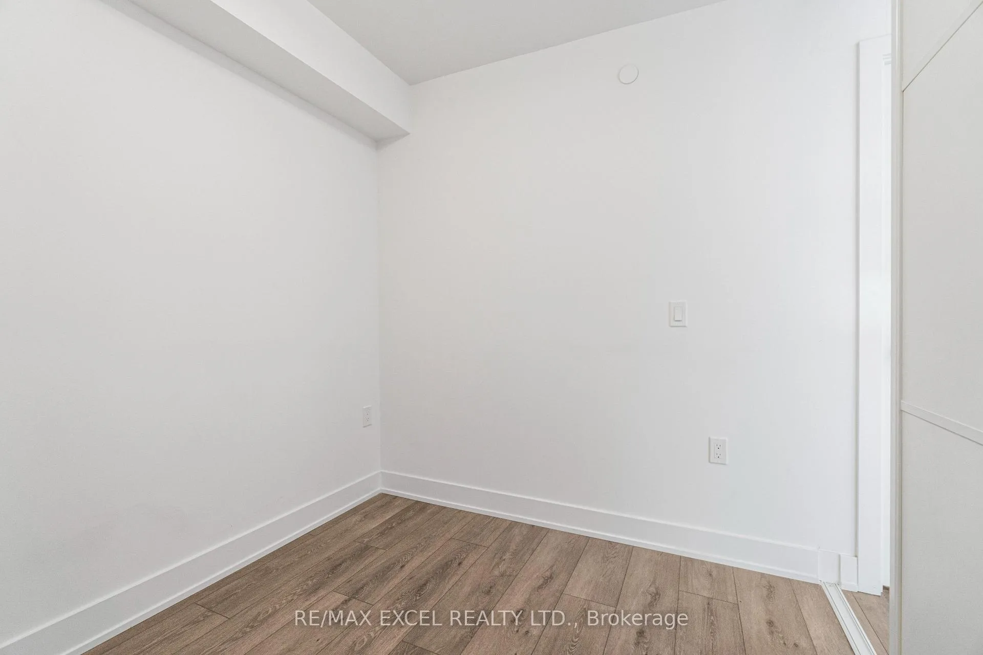 Photo 24 of Unit 1720, 585 Bloor Street E, Toronto, North St. James Town — HOMEH