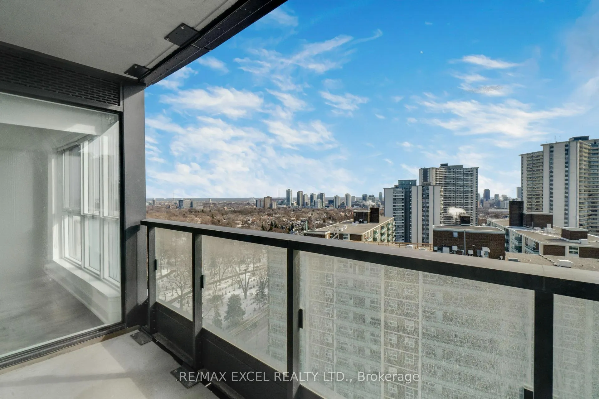 Photo 30 of Unit 1720, 585 Bloor Street E, Toronto, North St. James Town — HOMEH