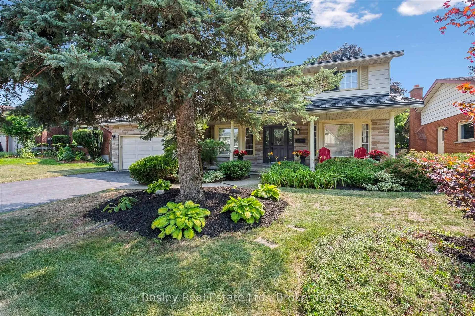Photo 4 of 202 Dimson Avenue, Guelph, Kortright East — HOMEH