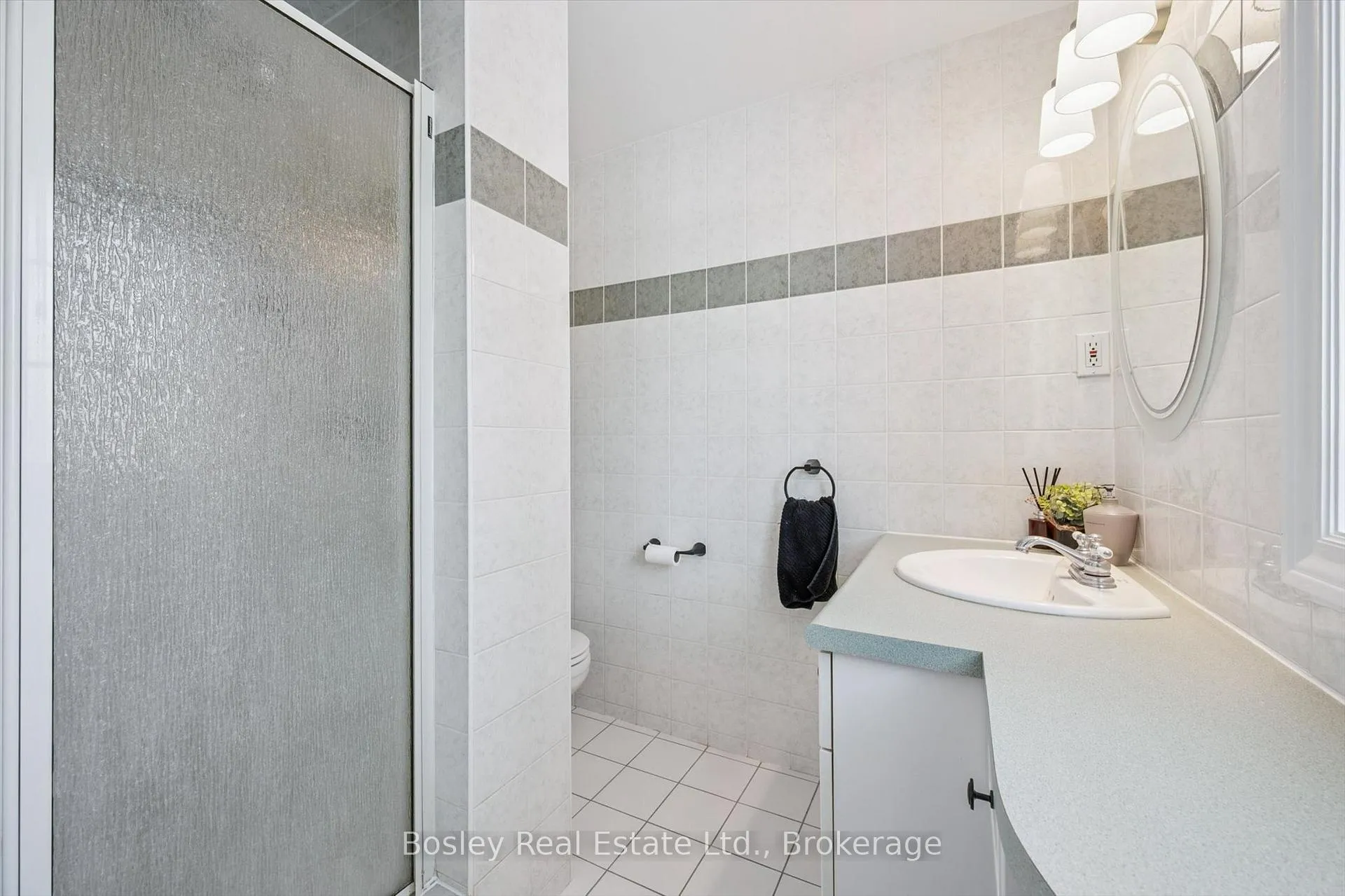Photo 29 of 202 Dimson Avenue, Guelph, Kortright East — HOMEH