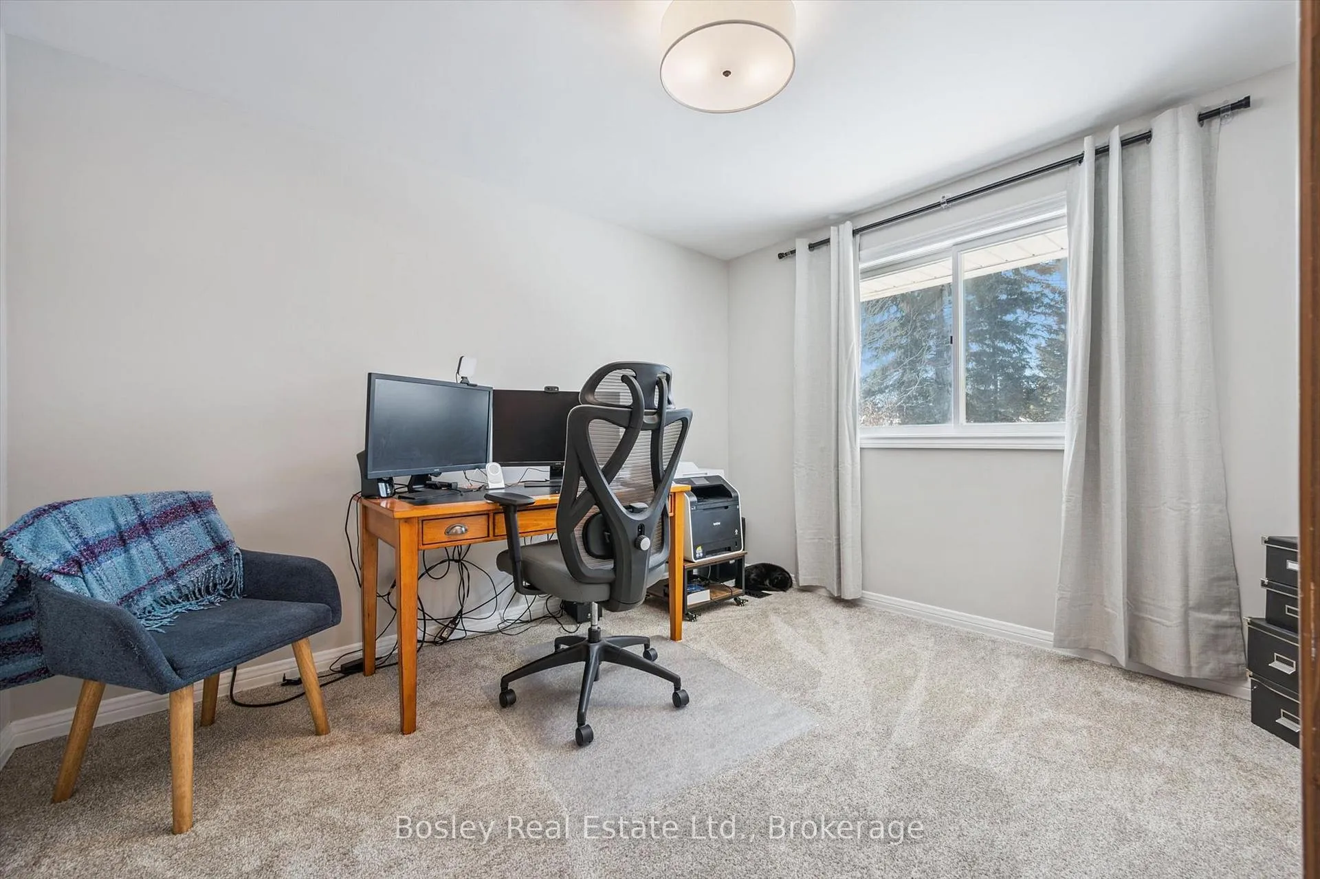 Photo 30 of 202 Dimson Avenue, Guelph, Kortright East — HOMEH